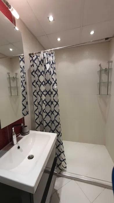 Дава се под наем Двустаен апартамент в Пловдив, Център - 60 кв.м за 350 € - Снимка #5