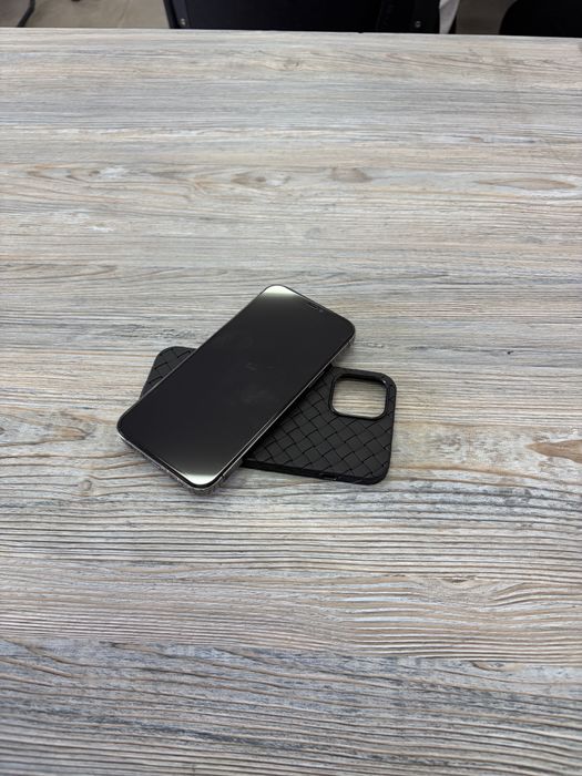 Продам Iphone 12 pro max 256гб