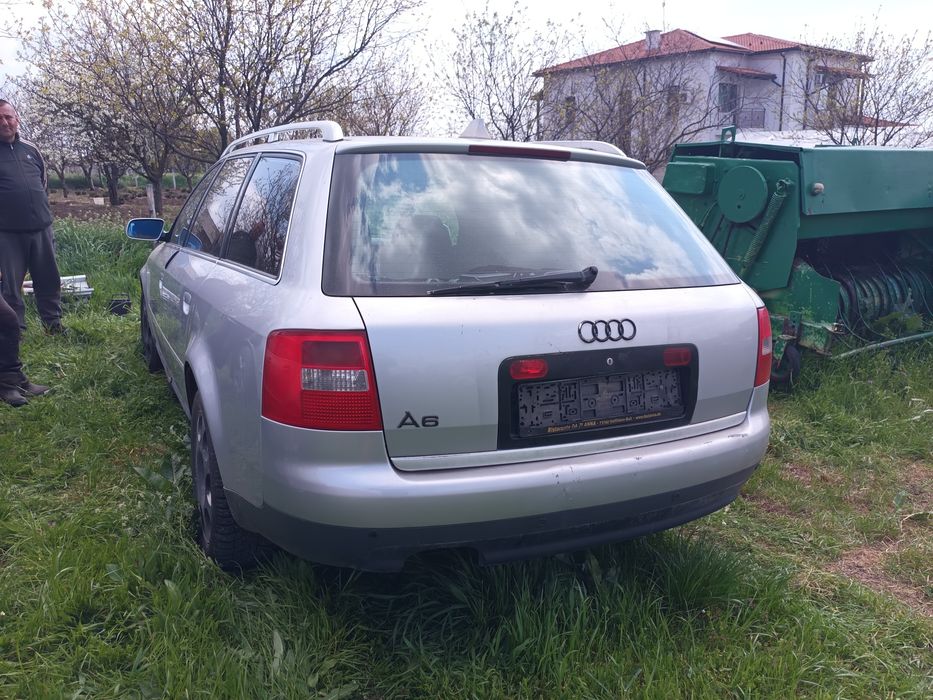 Продавам audi a6 c5 2.4 бензин на части