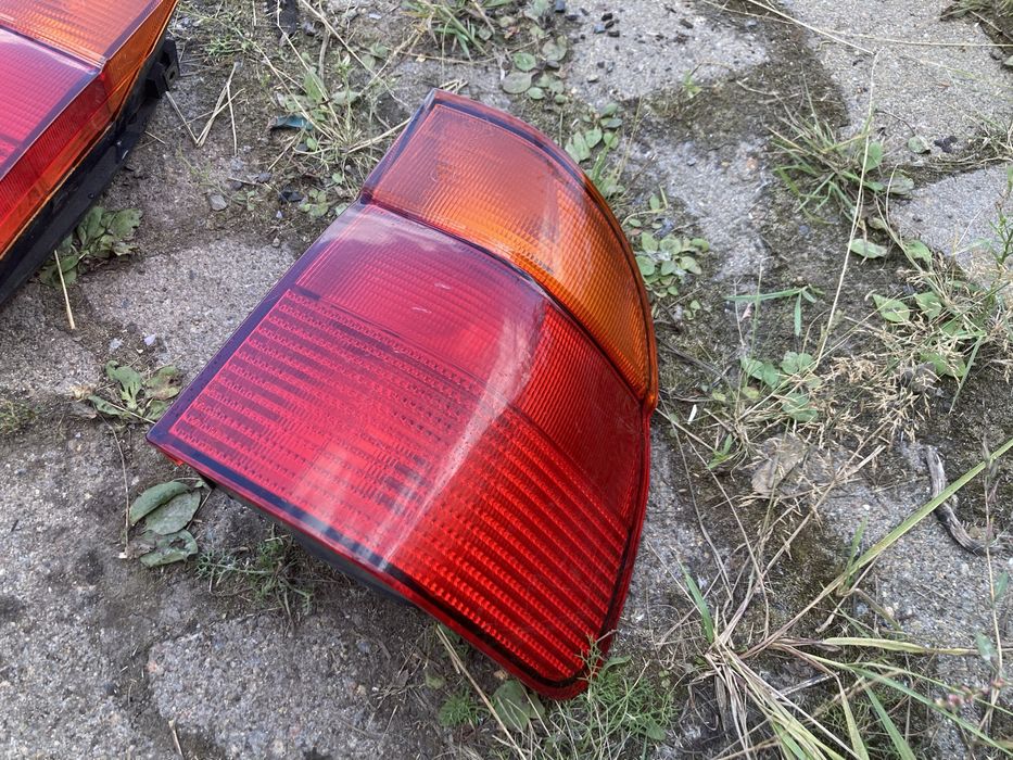 Фонари задние БМВ 5 Е39 / BMW 5 E39 универсал