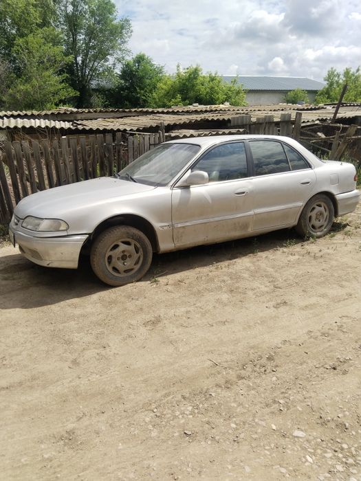Разбираю хюндай соната 1994г