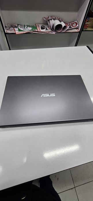 Noutbu Asus sotiladi