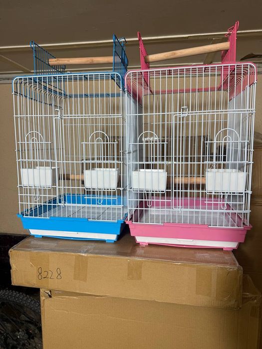 Клетки для попугаев