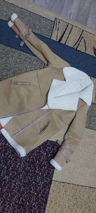 Продам женские куртки и дубленку
