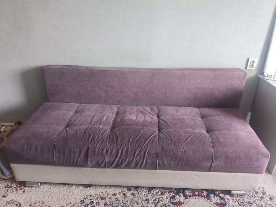 Продам диван раскладная ,состояние хорошая,цена договорная,