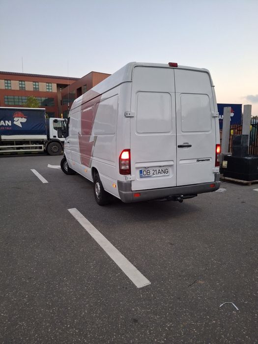 Transport in tară la ori ce oră 35 lei, ofer si factură.