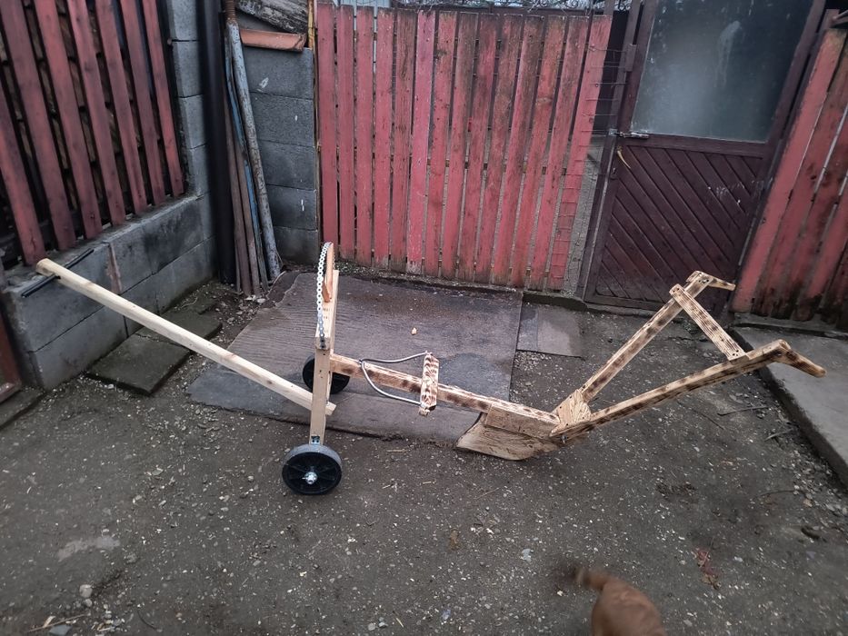 Vând Plugușor nou nouț