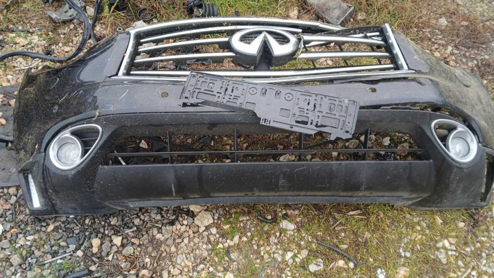 На части Инфинити QX70 3.0D 2017г