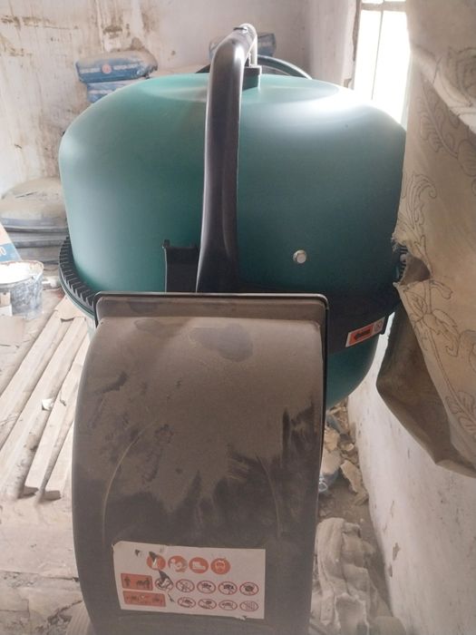 Бетонмечалка продам