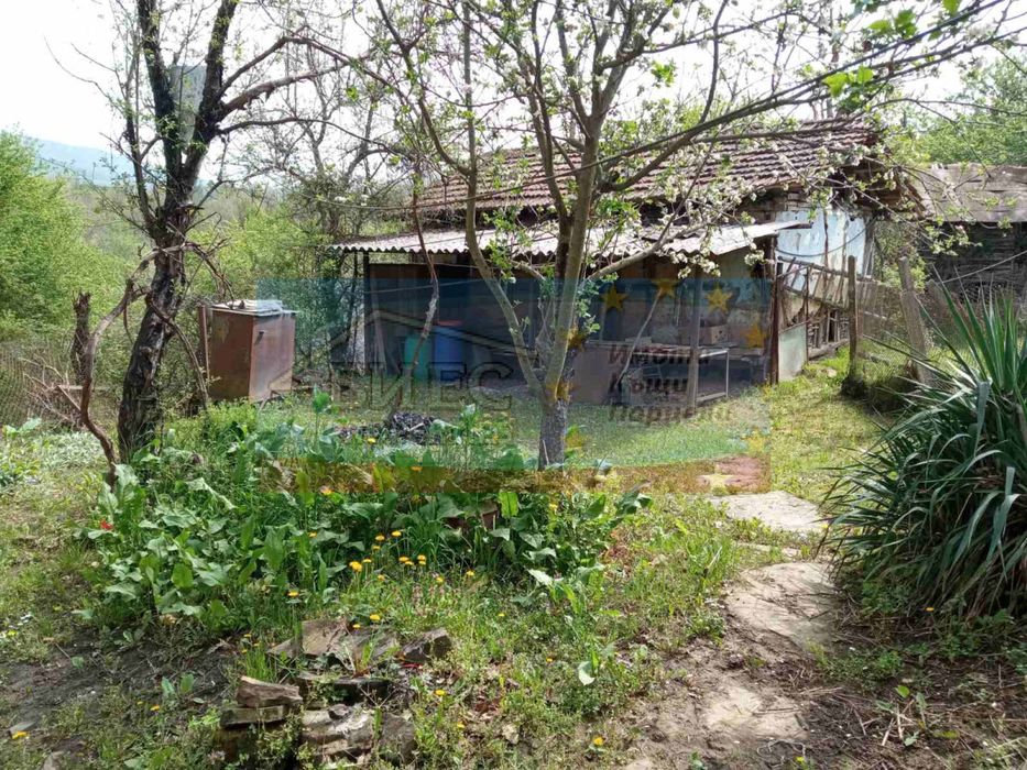 Продава се Къща в с. Калугерово, Област София-област - 70 кв.м за 270 €/кв.м - Снимка #12