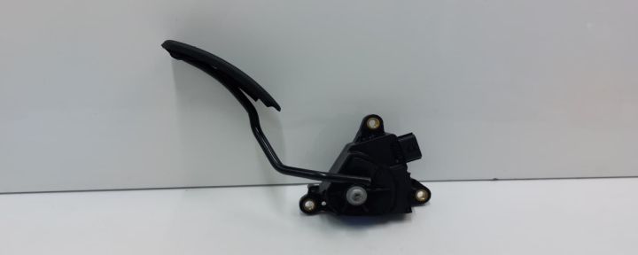 Pedala acceleratie 8200153270 Renault Megane a 2-a generatie