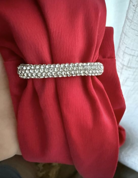 Rochie rosie potrivita de Craciun/Revelion