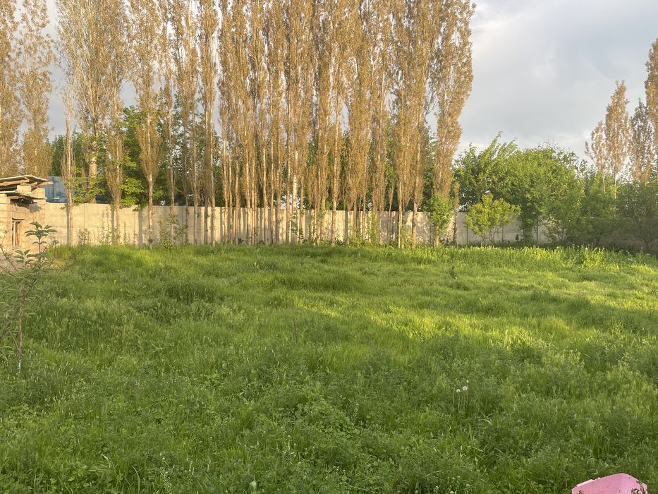 Участка сотилади