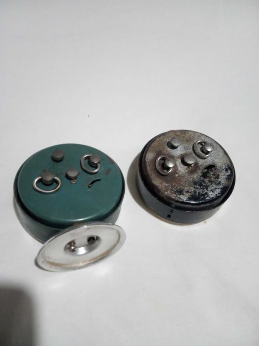 2 будилника Слава