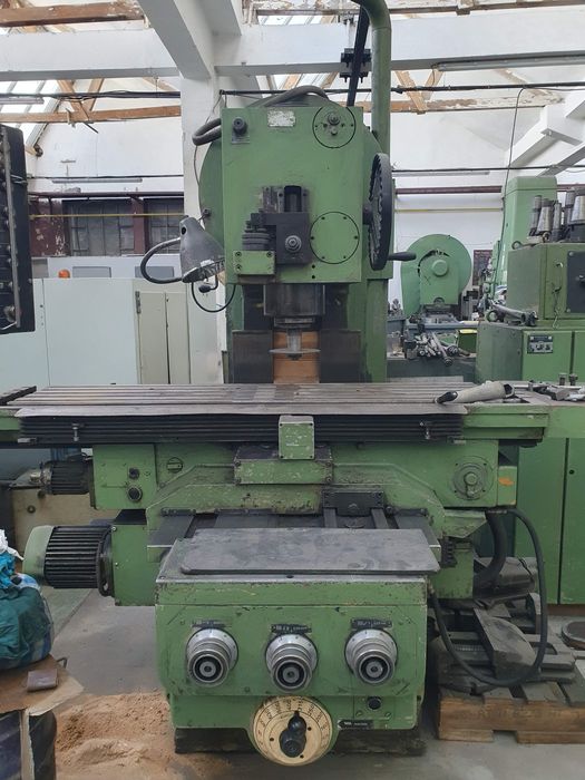 Универсална фреза "Fritz Heckert"