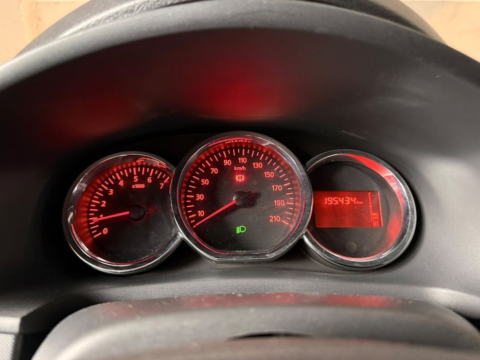 DACIA Sandero 2015 — imagine 5