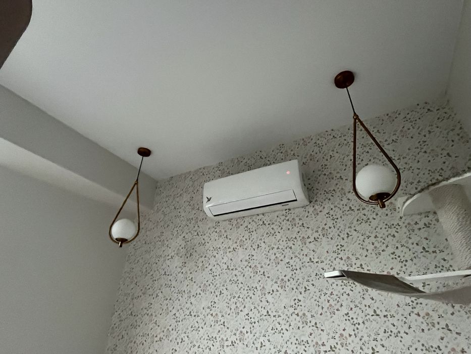 Светильники на потолок