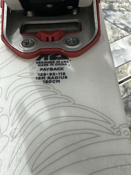 De inchiriat Schi de tura Fisher si K2