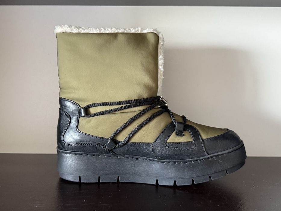 Tommy Hilfiger Tommy Essential 38номер 24см Стелка Почти Нови с кутия