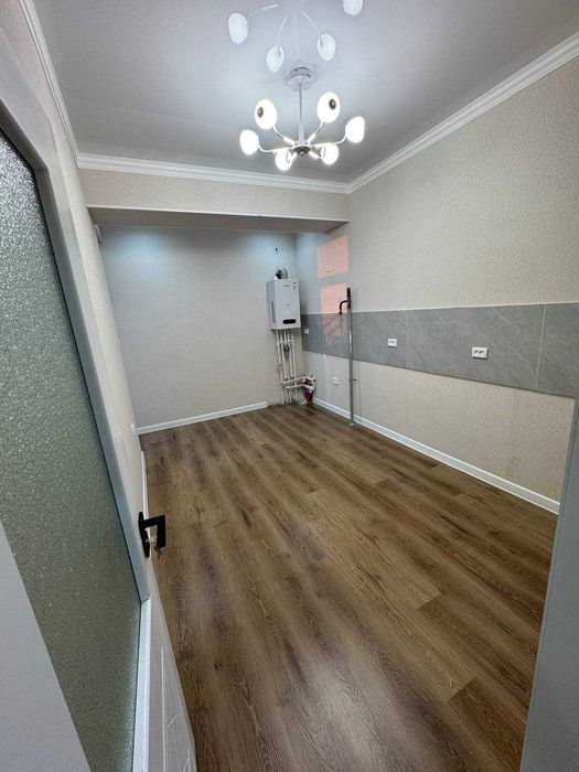 Продаётся 3х комн квартира на 5 этаже Ор-р Пиридастгир Мечеть