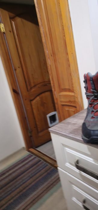 Продам кроссовки Columbia 42