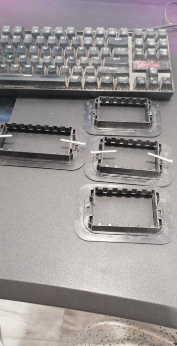 Rame/Suport pentru aparataj modular, 4 si 3 module, Axolute Air