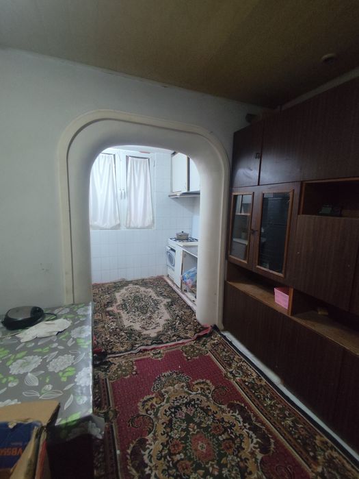 Аренда Квартира 4 хона 1 етаж Метро Беруний