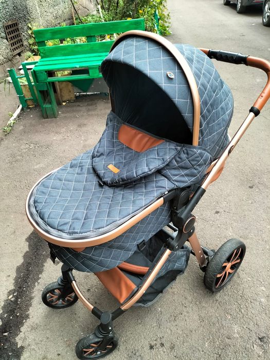Продам коляску хорошего качества