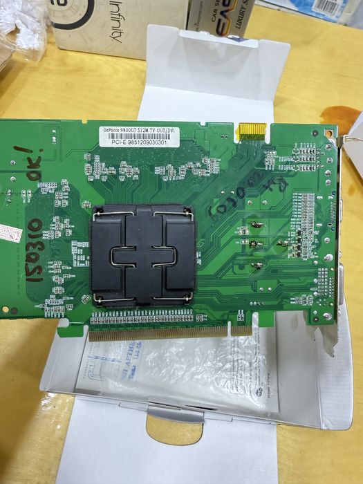 Видеокарта GeForce9800