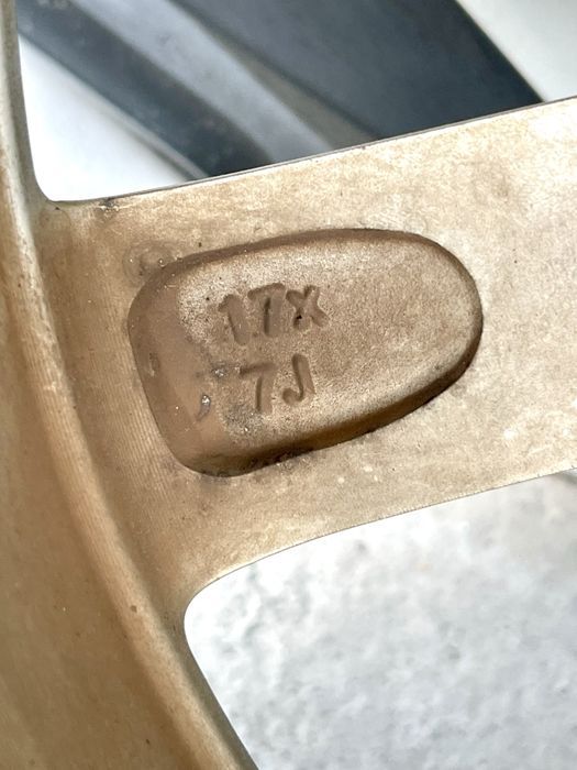 Диски с шипами на Camry 50 Камри 50