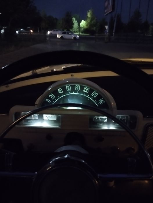 Gaz 21 Volga sotiladi