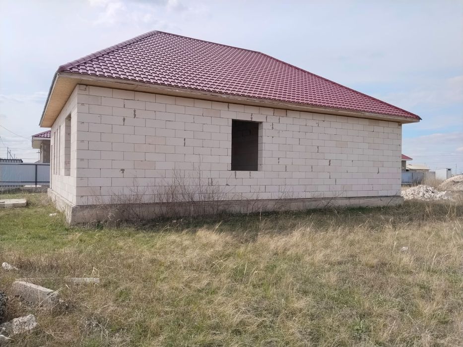 Срочно срочно продам дом недостроенный