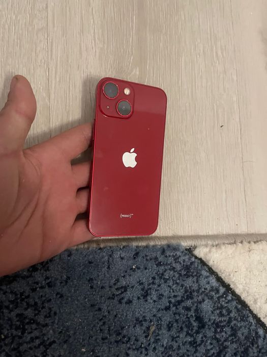 Schimb iPhone 13 mini și iPhone 12