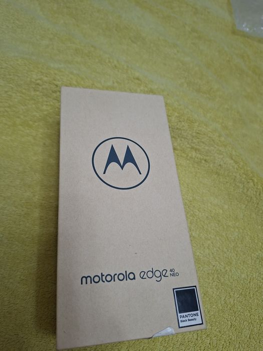 Телефон Motorola Edge 40 Neo