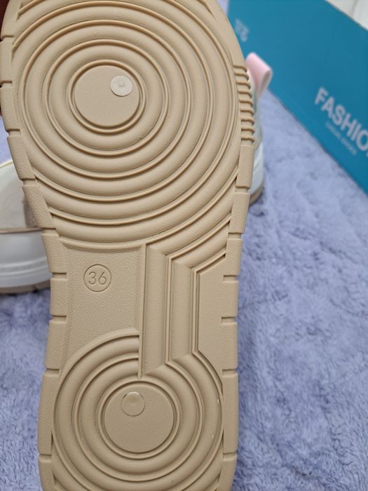 Классные кеды 36р