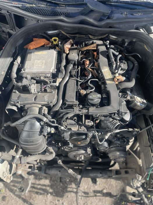 Mercedes E200 Bluetec W212 Мерцедес Е200 Блутек 136кс om651 2014г