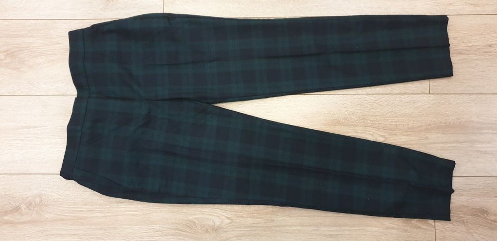 Pantaloni dama marca ZARA 2 buc