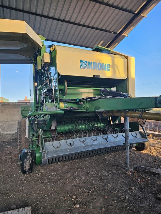 Vând presa Krone Vario Pack 1800