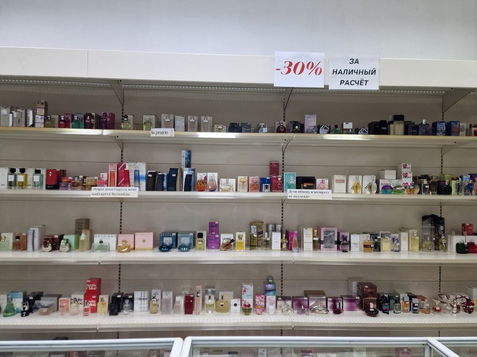 Продам металические стелажи