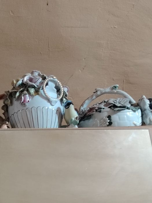 Lot bibelouri de vânzare