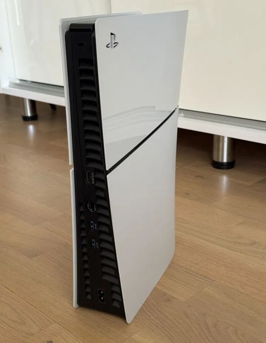 СПЕШНО - PlayStation 5 Slim Disk Edition /PS5/ 1TB