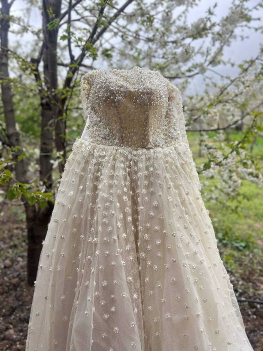 Kelin ko‘ylaklar sotiladi (15 dona)