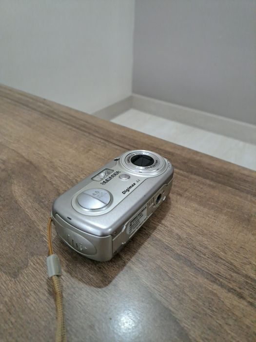 SAMSUNG фотоаппарат Digimax A4 4.0 mega pixels