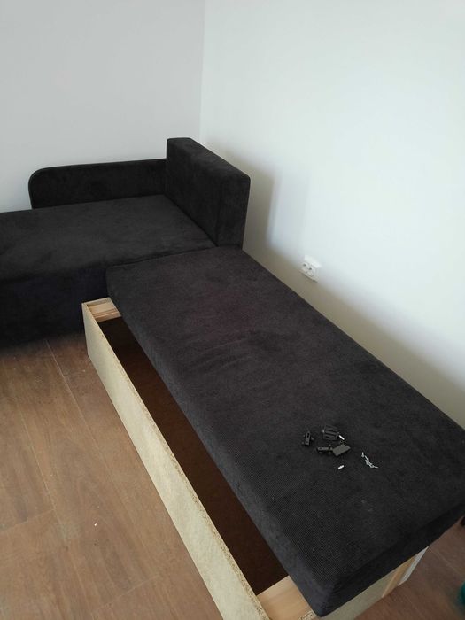 montare scaun birou pat dormitor etajera vitrina canapea comoda dulap