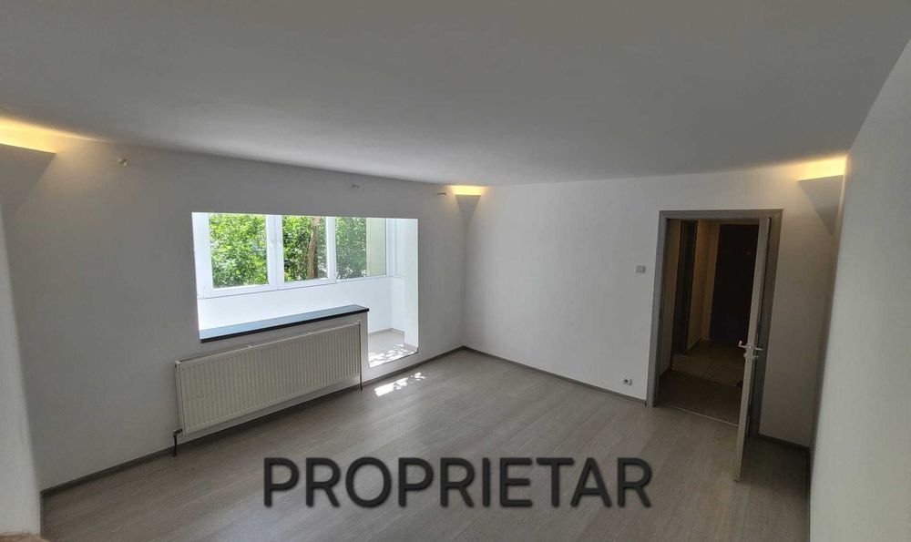 Apartament de vânzare 3 camere confort 1