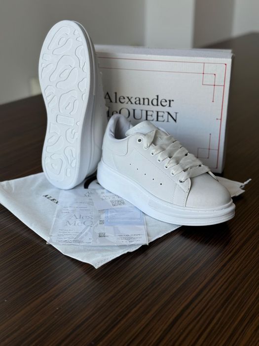Adidasi Alexander McQueen Full White