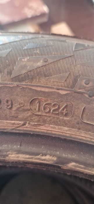 Продавам гуми Nokian 215/55/17