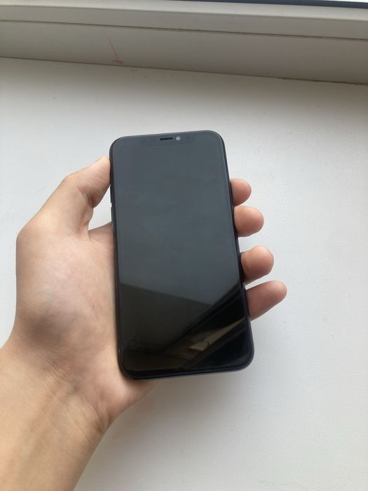 Айфон 11 про.