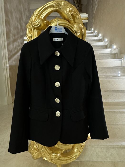 Очень красивый пиджак