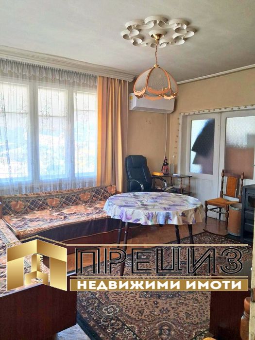Продажба 5-стаен гр. Шумен - Куршун чешма 150m²